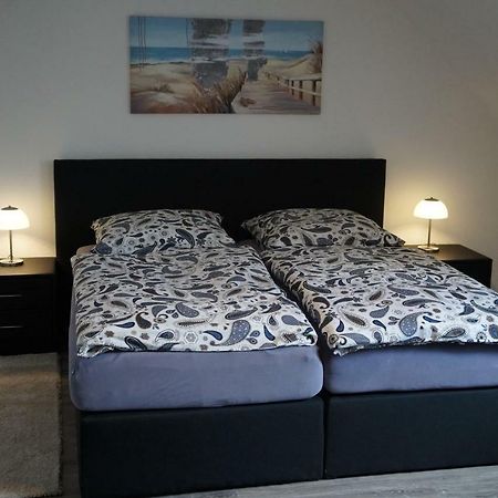 Ferien Mal Anders Apartment Wilhelmshaven Exterior foto